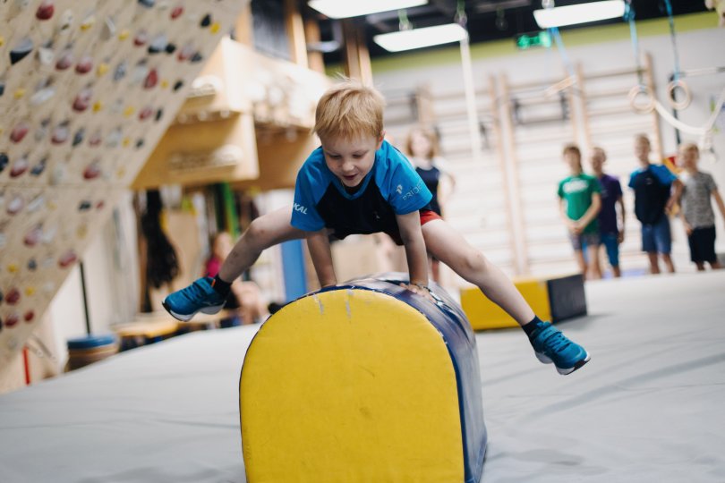 Акробатика, ОФП