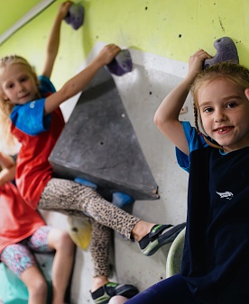 Набор детей в группы по скалолазанию, ОФП и акробатике на сезон 2025/26